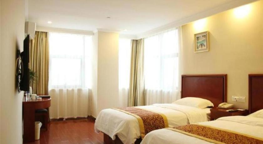 Greentree Inn Suzhou Railway Station North Square Haobainian Wedding Dress City Express Hotel Екстер'єр фото