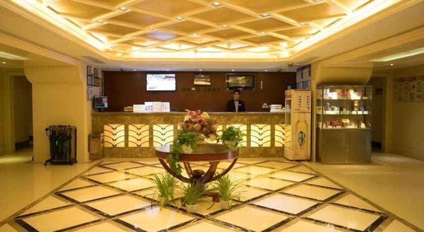 Greentree Inn Suzhou Railway Station North Square Haobainian Wedding Dress City Express Hotel Екстер'єр фото