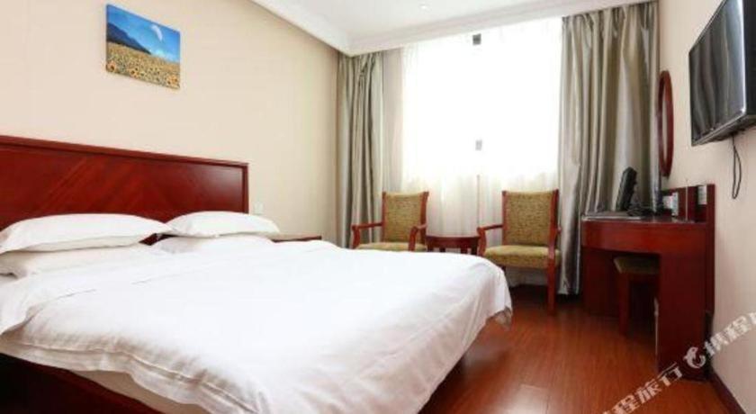 Greentree Inn Suzhou Railway Station North Square Haobainian Wedding Dress City Express Hotel Екстер'єр фото