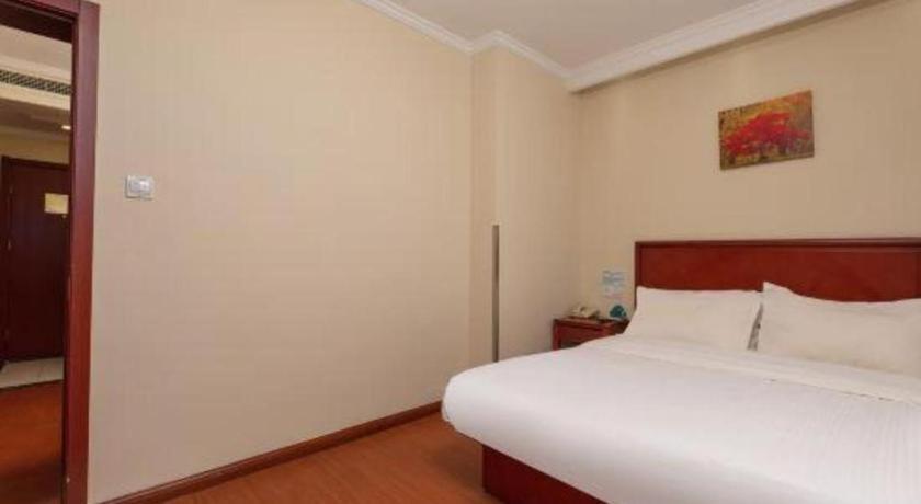 Greentree Inn Suzhou Railway Station North Square Haobainian Wedding Dress City Express Hotel Екстер'єр фото